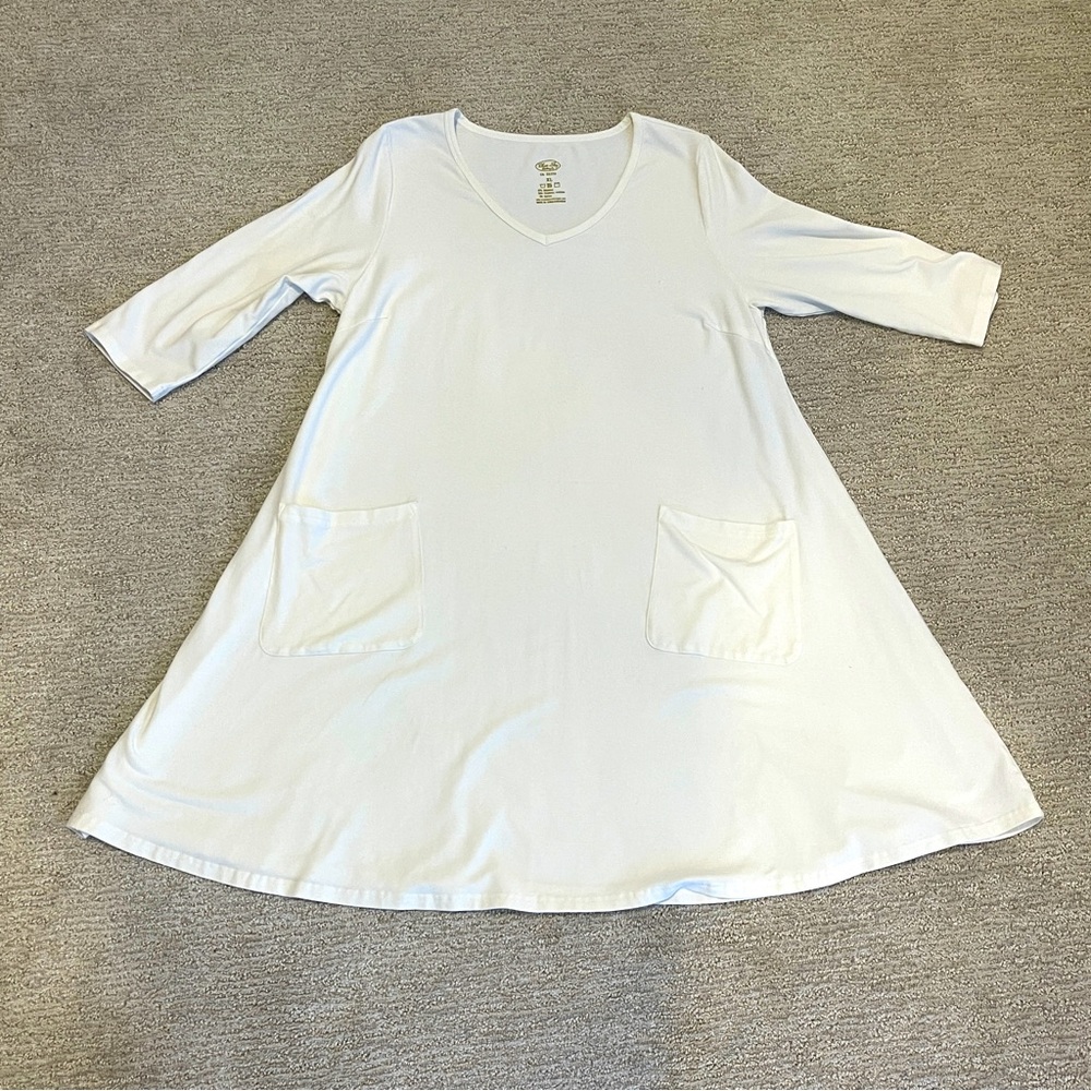 Blue Sky Womema Dress White Bamboo Cotton 
XL New without tags.